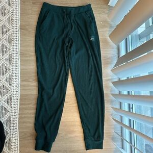 Alo Dark Green Joggers Size: Small